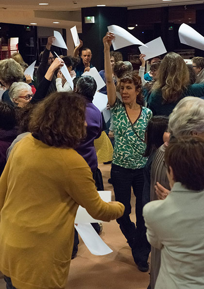 visuel-des-danseuses-à-la-bibliothèque